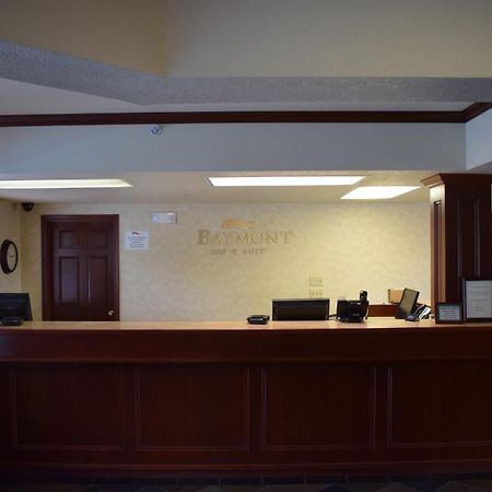 Baymont By Wyndham Yakima Riverfront Exterior photo